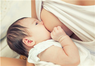 母乳寶寶幾個(gè)月添加輔食？母乳寶寶添加輔食的時(shí)間介紹