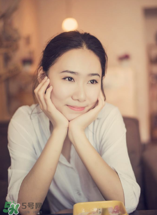 乳腺炎應(yīng)該吃什么？乳腺炎應(yīng)該注意什么？
