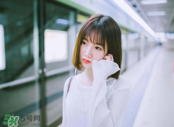 乳腺炎不發(fā)燒能喂奶嗎？乳腺炎輸液能喂奶嗎?