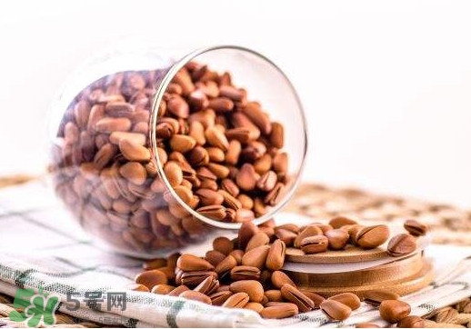松子不能和什么一起吃？松子什么人不能吃