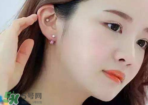 新打耳洞什么時候可以轉？打耳洞哪里打比較好