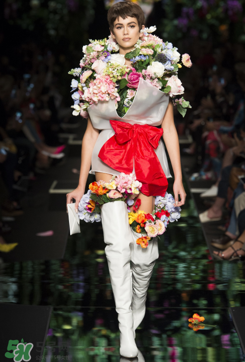 moschino2018春夏系列服裝怎么樣_好看嗎？