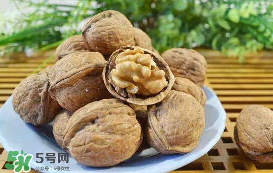 核桃的營養(yǎng)價(jià)值是什么？核桃的營養(yǎng)成分