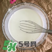 榴蓮冰皮月餅的做法？榴蓮冰皮月餅價(jià)格