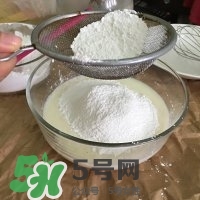 榴蓮冰皮月餅的做法？榴蓮冰皮月餅價(jià)格