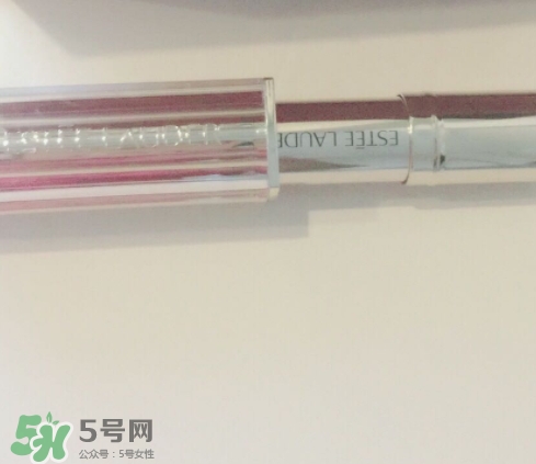 雅詩蘭黛戀愛唇膏怎么打開？雅詩蘭黛戀愛唇膏怎么用