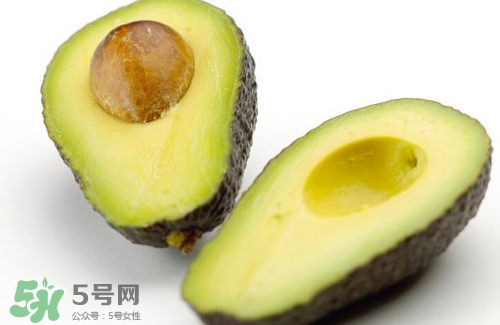 牛油果的健康功效有哪些？如何挑選好的牛油果？