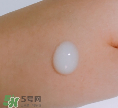olay小臉精華怎么樣？olay玉蘭油臻粹系列小臉精華功效