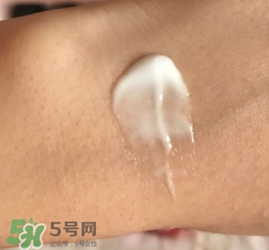 olay小臉?biāo)趺礃?？olay新生塑顏臻粹面霜功效