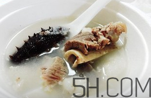 海參可以和排骨一起燉湯嗎？海參排骨湯怎么做？