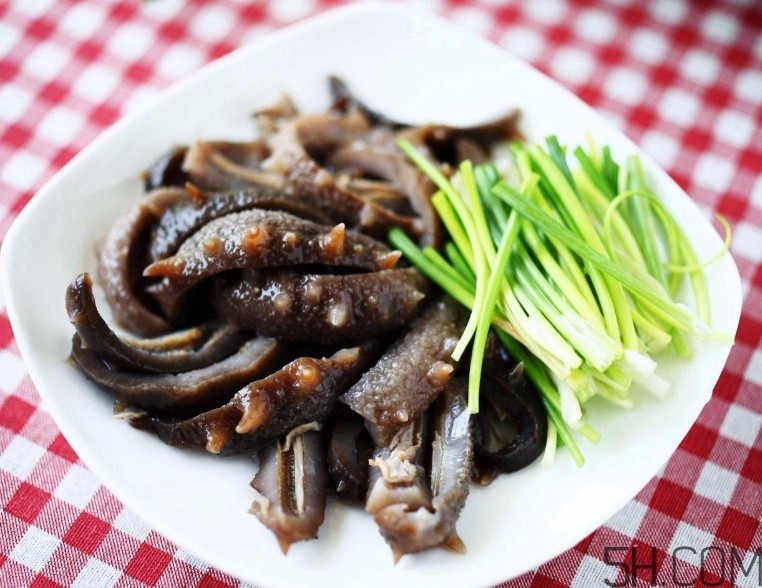 夏天可以吃海參嗎？夏天吃海參上火嗎？