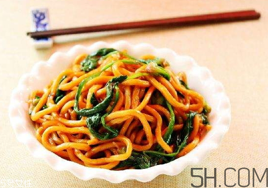 炒面為什么會粘鍋？炒面怎么不粘鍋？