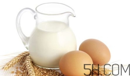 牛奶什么時候喝好？牛奶什么樣的好？