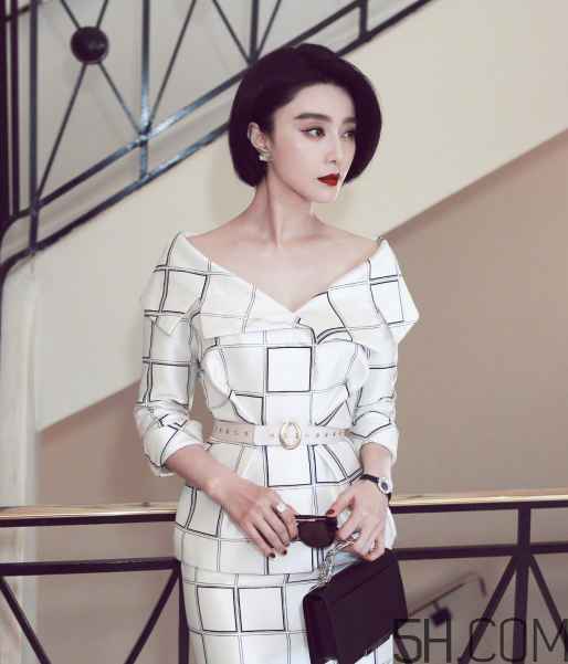 豐唇后多久可以化妝？豐唇后能擦口紅嗎？