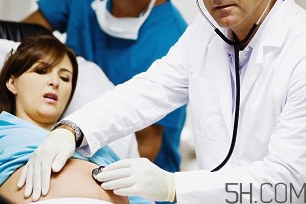 孕晚期肚子疼影響胎兒?jiǎn)??孕晚期肚子像?lái)月經(jīng)一樣疼 孕晚期肚子疼影響胎兒?jiǎn)??孕晚期肚子像?lái)月經(jīng)一樣疼