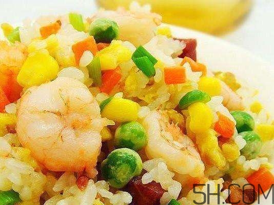 蛋炒飯會(huì)胖嗎？蛋炒飯會(huì)上火嗎？