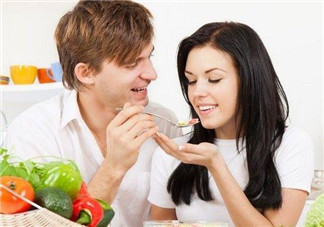 備孕期吃什么食物好？備孕期吃什么促排卵？