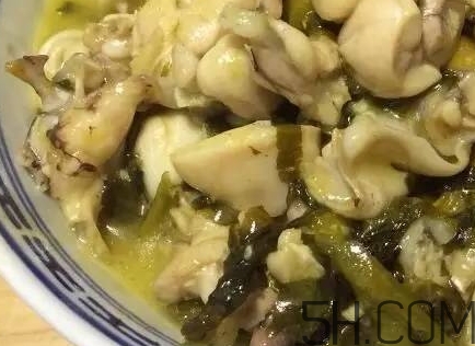 酸菜牛蛙月餅?zāi)睦镉匈u？酸菜牛蛙月餅地址