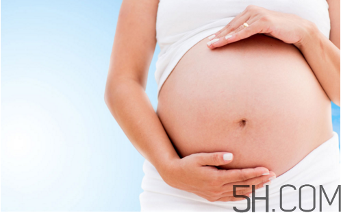 懷男孩和懷女孩的特征是什么？孕婦肚子硬生男生女？