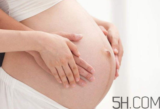 孕婦坐火車對胎兒有影響嗎？孕婦坐火車的注意事項