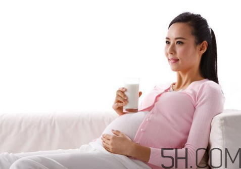 孕婦奶粉能和雞蛋一起吃嗎？喝孕婦奶粉的注意事項