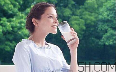 孕婦奶粉能和雞蛋一起吃嗎？喝孕婦奶粉的注意事項