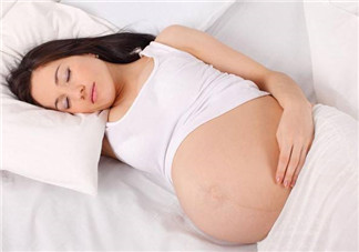 不適合孕婦的睡姿有那些？孕婦冬季如何護(hù)膚？