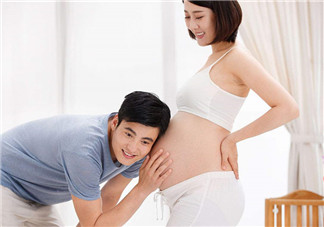孕婦睡覺能伸懶腰嗎？孕婦出門注意事項(xiàng)