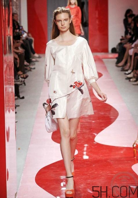 shiatzy chen衣服貴嗎？shiatzy chen服裝價(jià)位