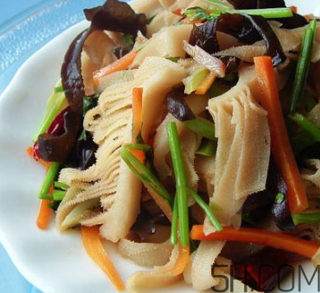 牛百葉需要煮多久？牛百葉怎么燒才不會(huì)老