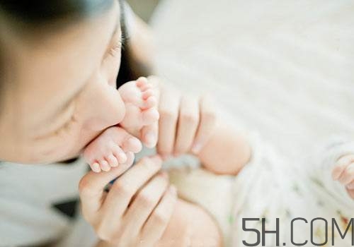 剖腹產(chǎn)后排便困難怎么辦？剖腹產(chǎn)后怎樣快速排便？