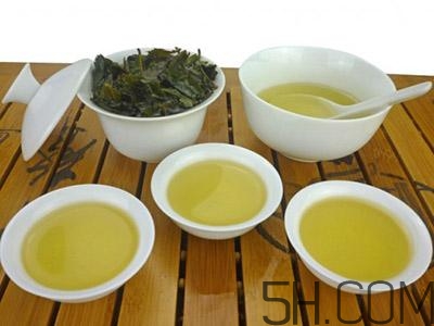 茶葉發(fā)霉是什么樣子？茶葉發(fā)霉怎么鑒別？