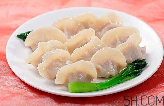 煮餃子開鍋煮皮還是餡？煮餃子蓋不蓋鍋蓋？
