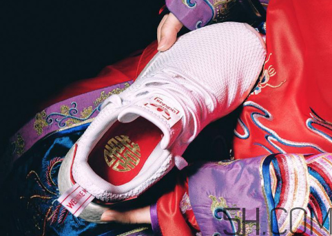 adidas nmd r2 cny中國年喜字配色實物什么樣？