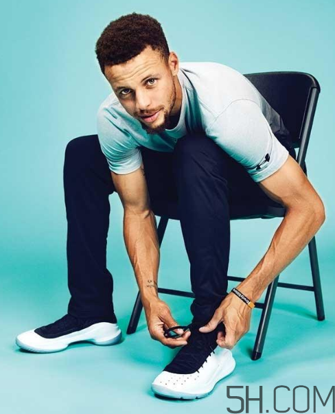 under armour curry 4鞋碼偏小嗎？庫(kù)里第四代戰(zhàn)靴尺碼怎么選？
