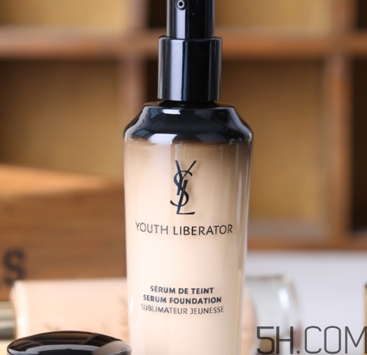 ysl女神粉底液怎么樣？ysl女神粉底液和超模粉底液對(duì)比