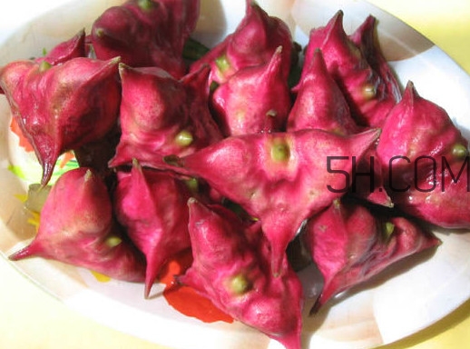 菱角殼煮水每次多少克？紅菱角和黑菱角的區(qū)別