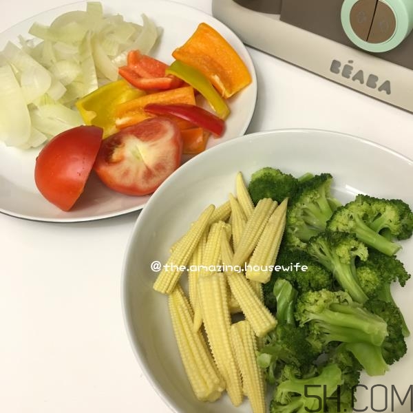 關(guān)于寶寶吃輔食的疑難問(wèn)題，答案在這里