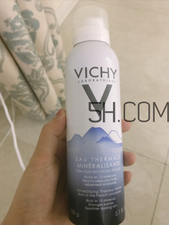 理膚泉噴霧和薇姿噴霧哪個(gè)好？理膚泉和薇姿噴霧測(cè)評(píng)