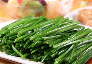 如何鑒別毒韭菜？吃野韭菜的營養(yǎng)價(jià)值