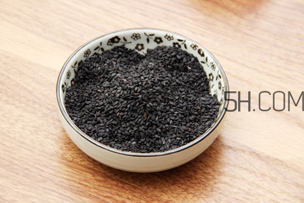 黑芝麻能多吃嗎？黑芝麻吃多了有什么壞處？