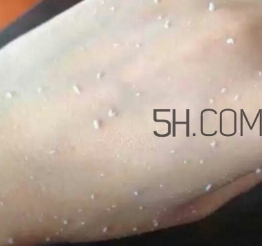 beauty buffet去角質(zhì)凝膠怎么用？
