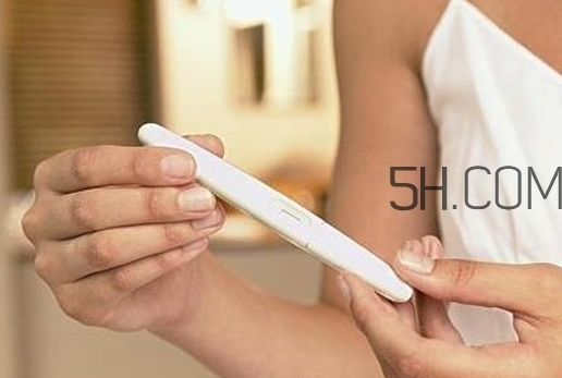 羊水早破的原因是什么？羊水早破能順產(chǎn)嗎？