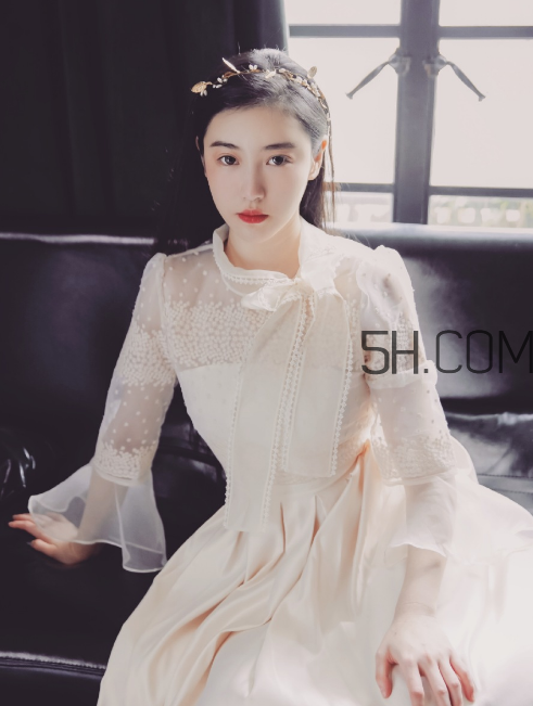 中耳炎為什么會(huì)流水？中耳炎為什么會(huì)流血？