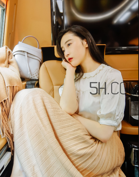 中耳炎為什么會(huì)流水？中耳炎為什么會(huì)流血？