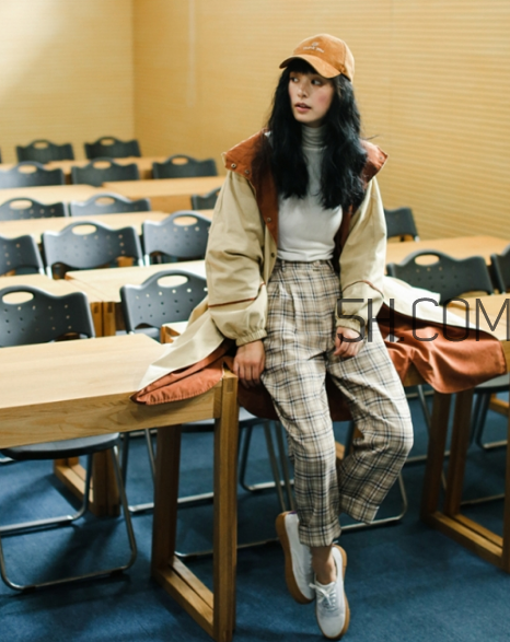 卡其色風(fēng)衣配什么鞋子？卡其色風(fēng)衣搭配鞋子圖片