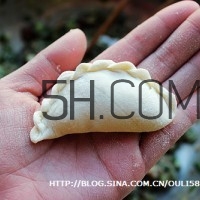 餃子和面用熱水還是冷水？餃子和面要醒多長時間？