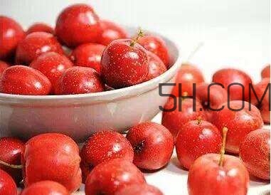 臨產(chǎn)前可以吃山楂嗎？臨產(chǎn)前吃什么有助于順產(chǎn)？