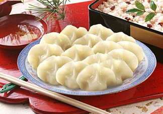 餃子和面用熱水還是冷水？餃子和面要醒多長(zhǎng)時(shí)間？