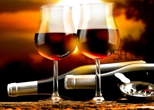 國產(chǎn)葡萄酒哪個牌子好？進口紅酒品牌排行榜